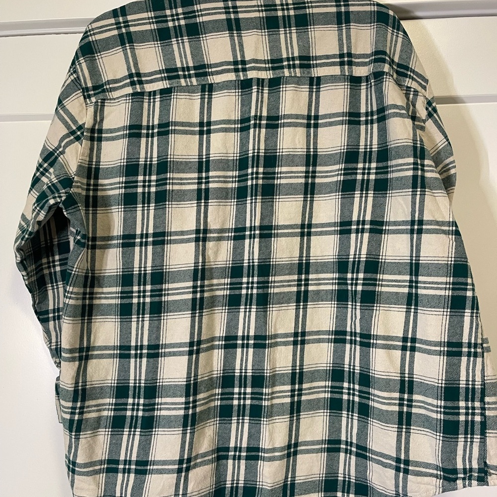 Old Navy Green and Cream Plaid Shirt - Picture 4 of 5